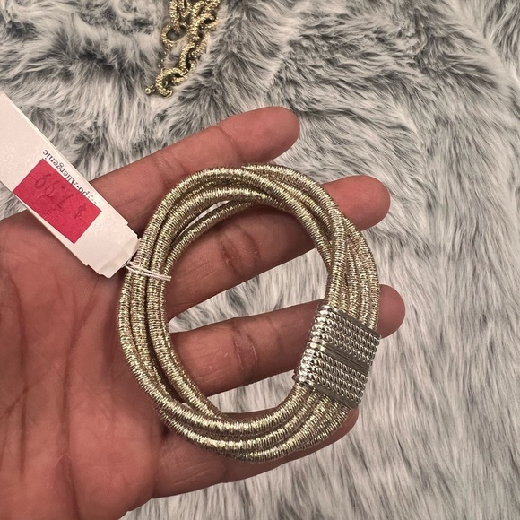 Bracelets bundle - Picture 5 of 9